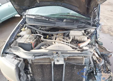 2001 Jeep Grand Cherokee Laredo z USA, uszkodzony, nr VIN 1J4GW48S11C544253